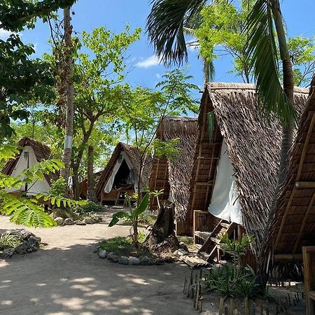 Georgia'S Neverland Hostel Malapascua Buitenkant foto